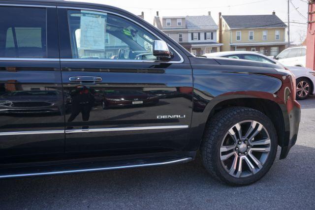 2019 Onyx Black /Jet Black GMC Yukon Denali (1GKS2CKJ3KR) with an EcoTec3 6.2L V-8 gasoline direct injection engine, located at 312 Centre Ave, Schuylkill Haven, PA, 17972, (570) 593-5278, 40.638130, -76.177383 - Photo#22