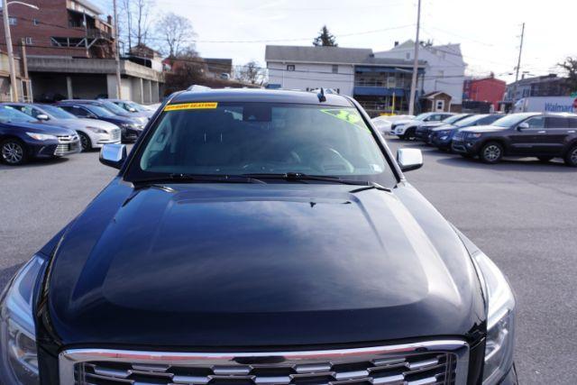 2019 Onyx Black /Jet Black GMC Yukon Denali (1GKS2CKJ3KR) with an EcoTec3 6.2L V-8 gasoline direct injection engine, located at 312 Centre Ave, Schuylkill Haven, PA, 17972, (570) 593-5278, 40.638130, -76.177383 - Photo#25