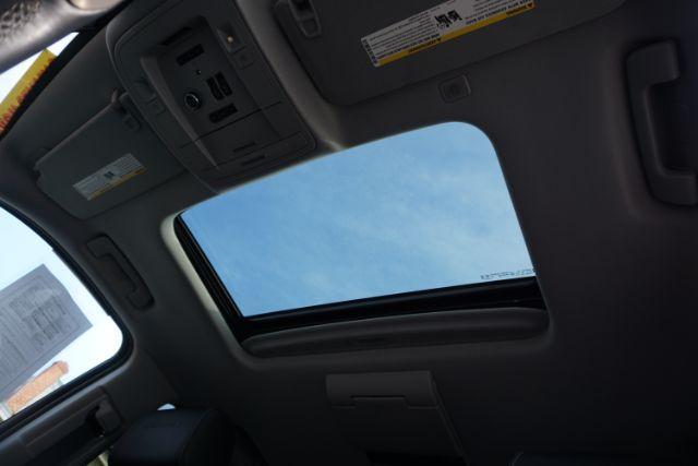 2019 Onyx Black /Jet Black GMC Yukon Denali (1GKS2CKJ3KR) with an EcoTec3 6.2L V-8 gasoline direct injection engine, located at 312 Centre Ave, Schuylkill Haven, PA, 17972, (570) 593-5278, 40.638130, -76.177383 - Photo#32