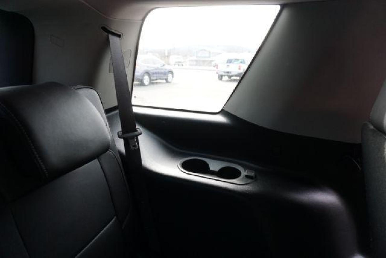 2019 Onyx Black /Jet Black GMC YUKON DENALI (1GKS2CKJ3KR) with an EcoTec3 6.2L V-8 gasoline direct injection engine, located at 312 Centre Ave, Schuylkill Haven, PA, 17972, (570) 593-5278, 40.638130, -76.177383- Photo#45
