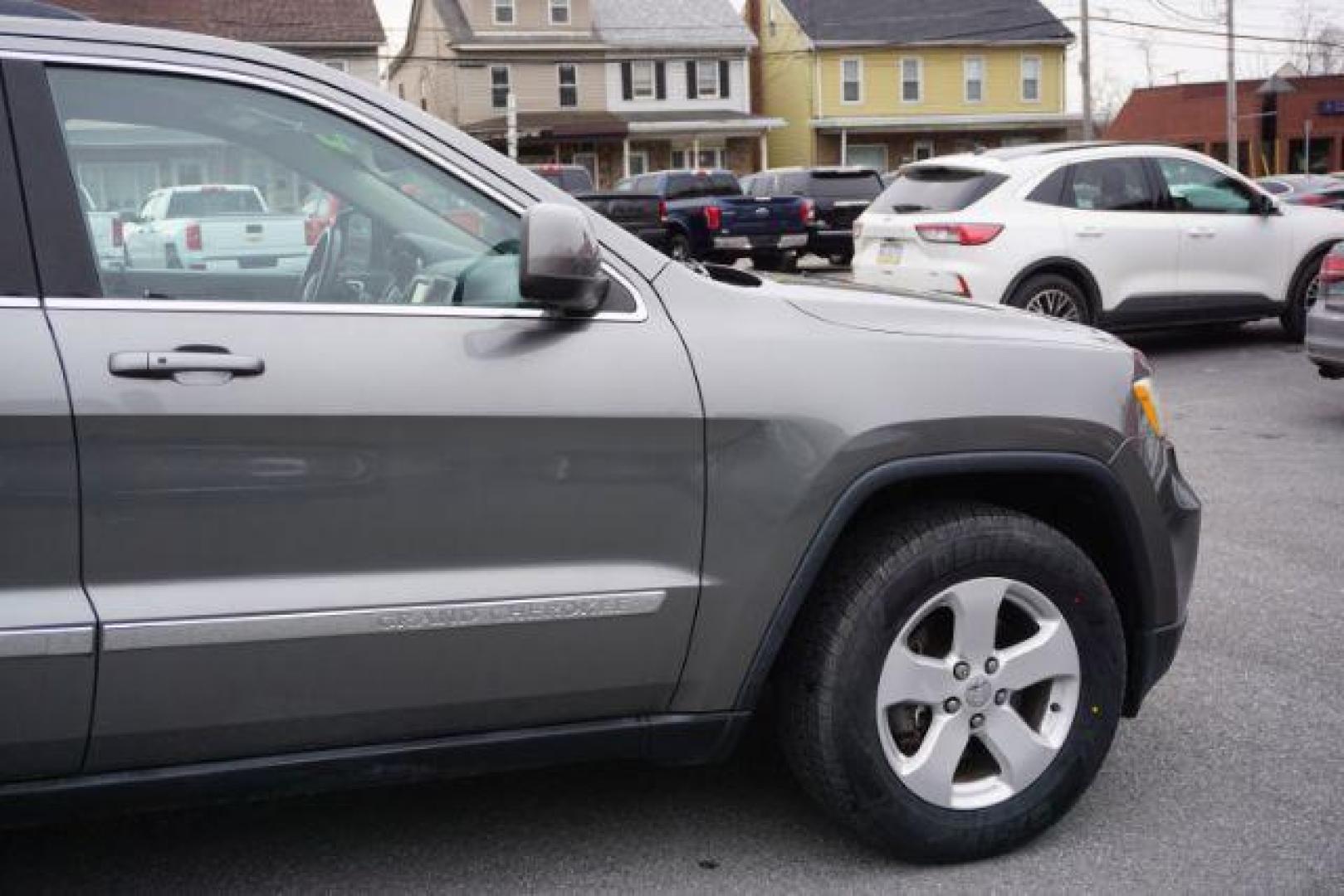 2012 Mineral Gray Metallic Clearcoat /Medium Graystone/Dark Graystone Jeep Grand Cherokee Laredo (1C4RJFAGXCC) , located at 312 Centre Ave, Schuylkill Haven, PA, 17972, (570) 593-5278, 40.638130, -76.177383 - Photo#18