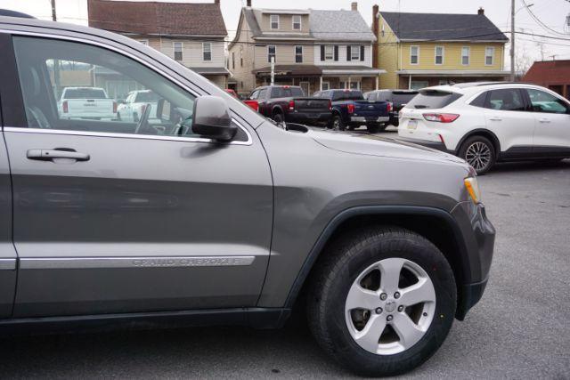 2012 Mineral Gray Metallic Clearcoat /Medium Graystone/Dark Graystone Jeep Grand Cherokee Laredo (1C4RJFAGXCC) , located at 312 Centre Ave, Schuylkill Haven, PA, 17972, (570) 593-5278, 40.638130, -76.177383 - Photo#22