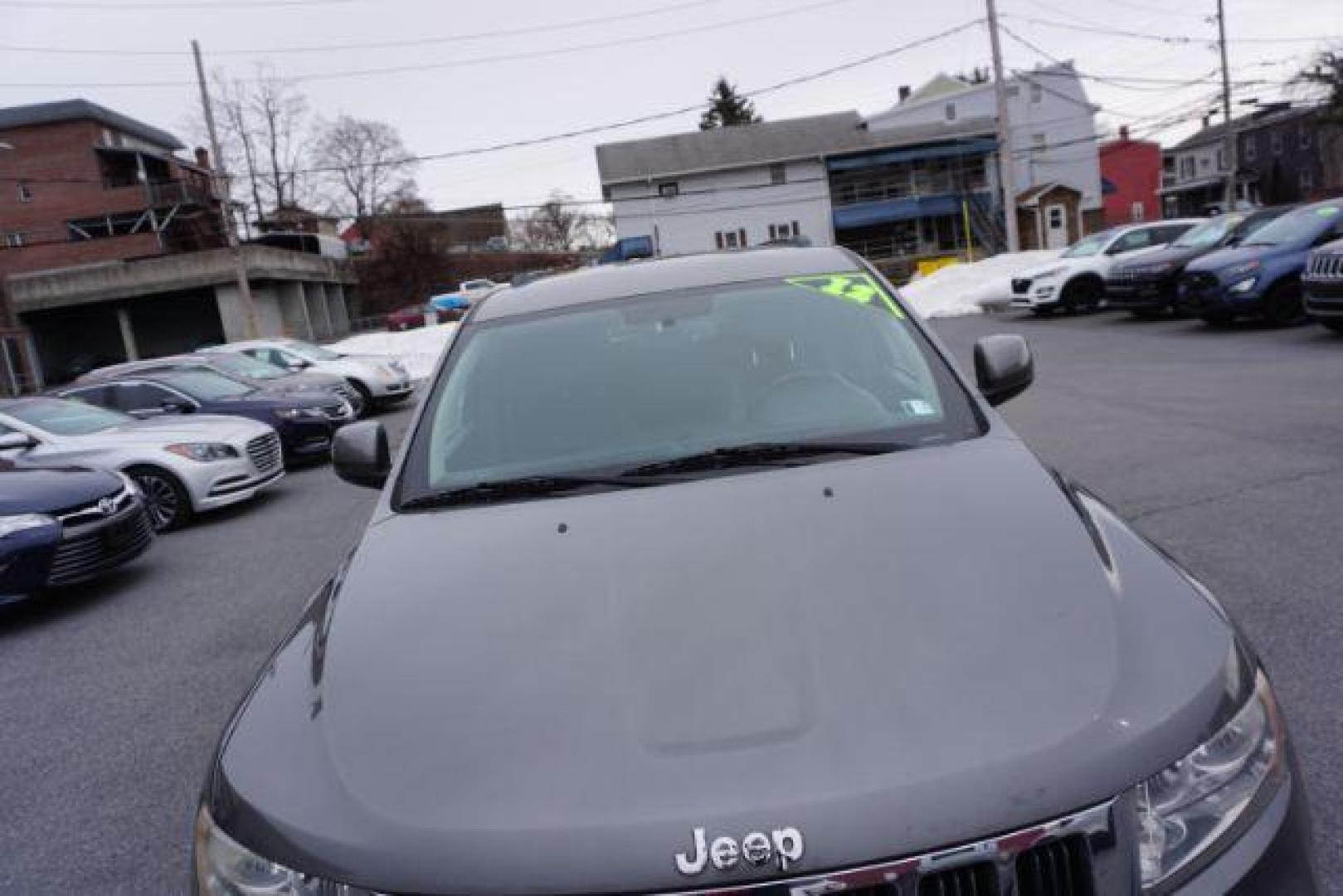 2012 Mineral Gray Metallic Clearcoat /Medium Graystone/Dark Graystone Jeep Grand Cherokee Laredo (1C4RJFAGXCC) , located at 312 Centre Ave, Schuylkill Haven, PA, 17972, (570) 593-5278, 40.638130, -76.177383 - Photo#27