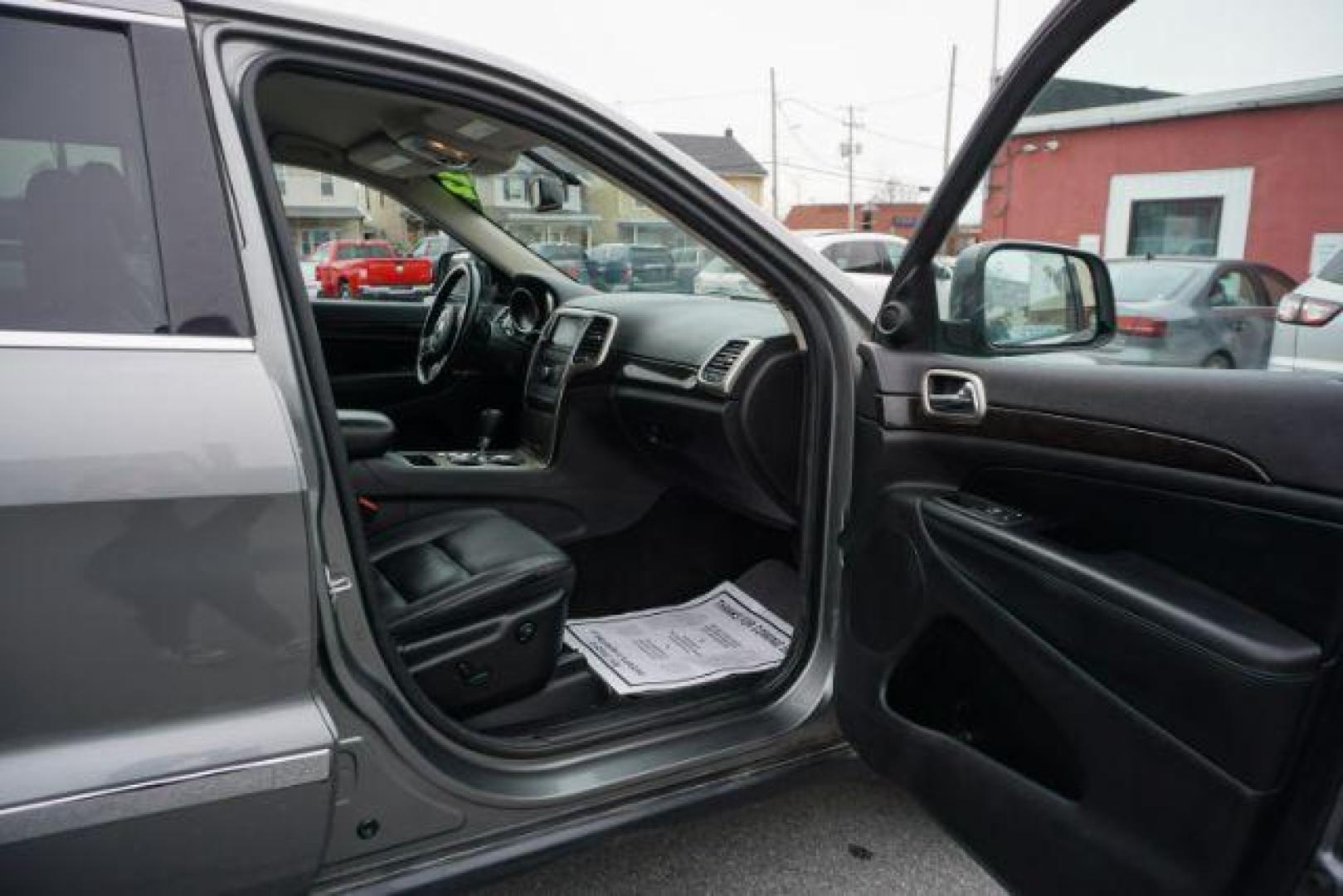 2012 Mineral Gray Metallic Clearcoat /Medium Graystone/Dark Graystone Jeep Grand Cherokee Laredo (1C4RJFAGXCC) , located at 312 Centre Ave, Schuylkill Haven, PA, 17972, (570) 593-5278, 40.638130, -76.177383 - Photo#51