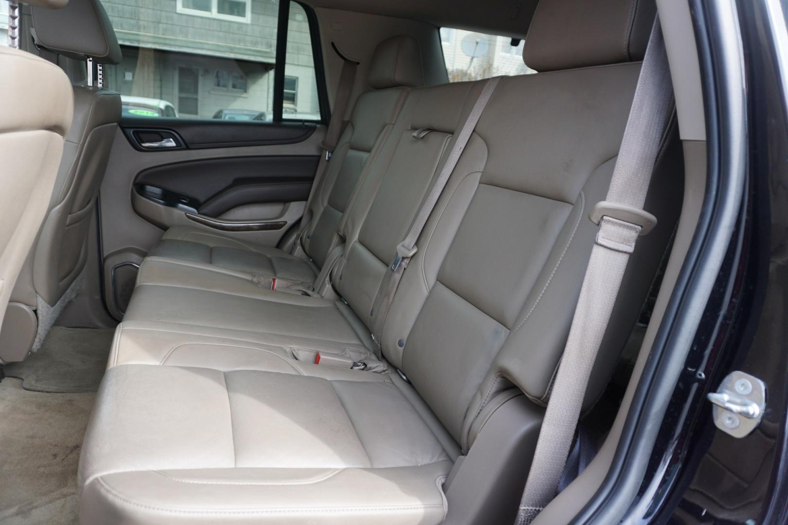 2015 Black /Cocoa/Dune CHEVROLET TAHOE LT (1GNSKBKC3FR) with an EcoTec3 5.3L V-8 gasoline direct injection engine, located at 312 Centre Ave, Schuylkill Haven, PA, 17972, (570) 593-5278, 40.638130, -76.177383 - Photo#38