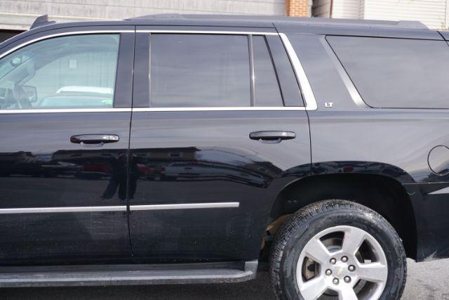 2015 Black /Cocoa/Dune Chevrolet Tahoe LT (1GNSKBKC3FR) with an EcoTec3 5.3L V-8 gasoline direct injection engine, located at 312 Centre Ave, Schuylkill Haven, PA, 17972, (570) 593-5278, 40.638130, -76.177383 - Photo#6