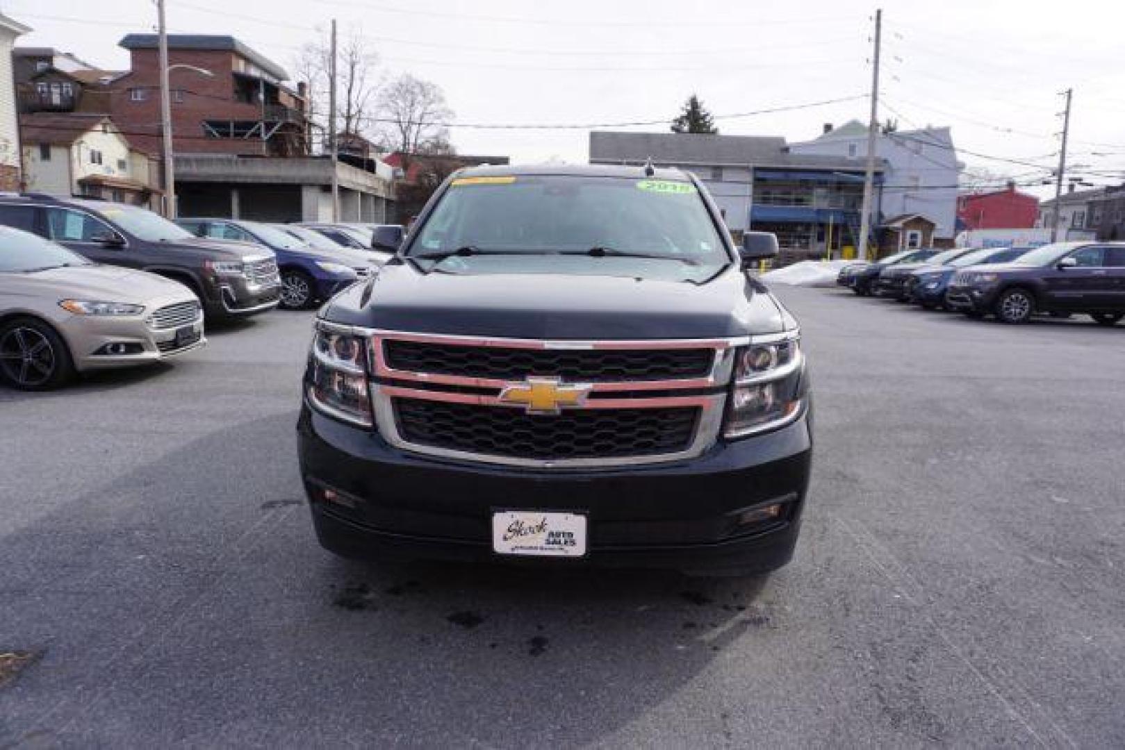 2015 Black /Cocoa/Dune CHEVROLET TAHOE LT (1GNSKBKC3FR) with an EcoTec3 5.3L V-8 gasoline direct injection engine, located at 312 Centre Ave, Schuylkill Haven, PA, 17972, (570) 593-5278, 40.638130, -76.177383- Photo#64