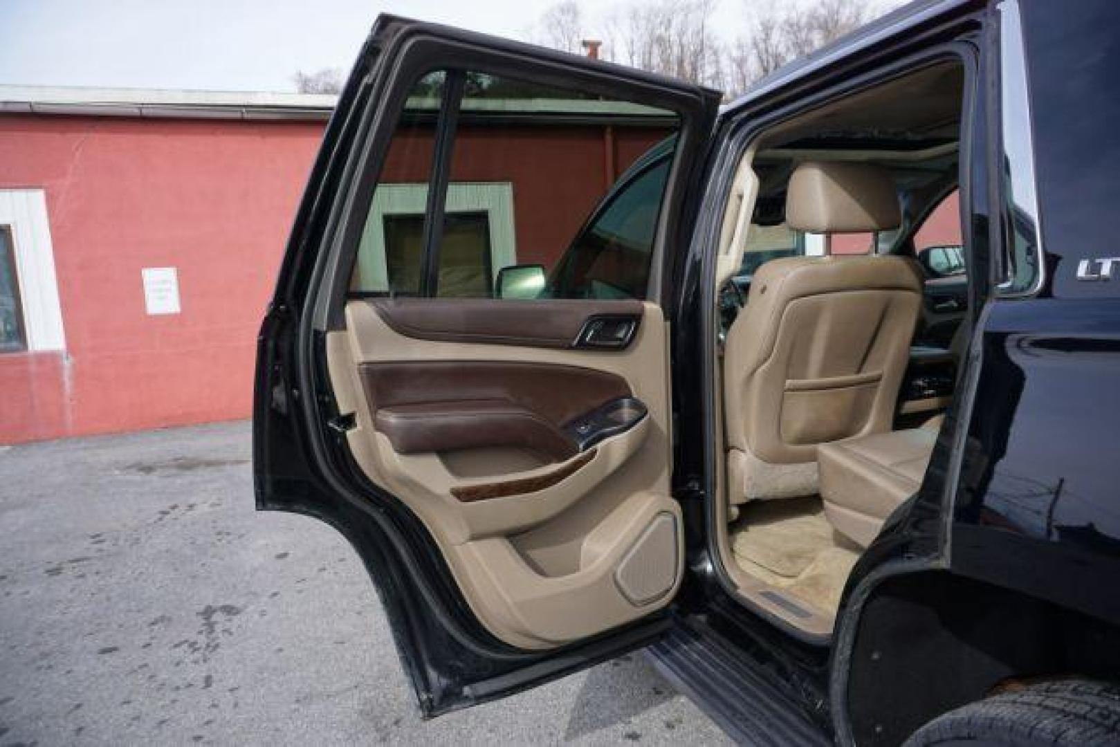 2015 Black /Cocoa/Dune CHEVROLET TAHOE LT (1GNSKBKC3FR) with an EcoTec3 5.3L V-8 gasoline direct injection engine, located at 312 Centre Ave, Schuylkill Haven, PA, 17972, (570) 593-5278, 40.638130, -76.177383- Photo#85