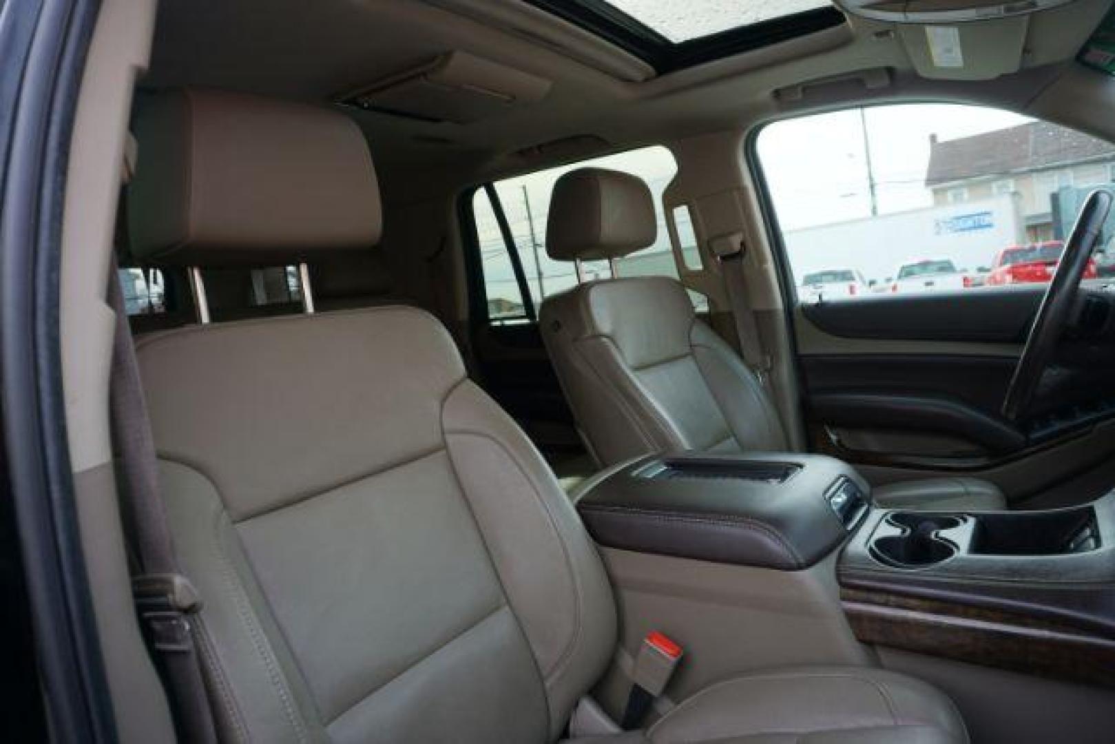 2015 Black /Cocoa/Dune CHEVROLET TAHOE LT (1GNSKBKC3FR) with an EcoTec3 5.3L V-8 gasoline direct injection engine, located at 312 Centre Ave, Schuylkill Haven, PA, 17972, (570) 593-5278, 40.638130, -76.177383- Photo#92