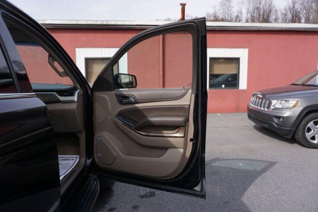 2015 Black /Cocoa/Dune Chevrolet Tahoe LT (1GNSKBKC3FR) with an EcoTec3 5.3L V-8 gasoline direct injection engine, located at 312 Centre Ave, Schuylkill Haven, PA, 17972, (570) 593-5278, 40.638130, -76.177383 - Photo#54