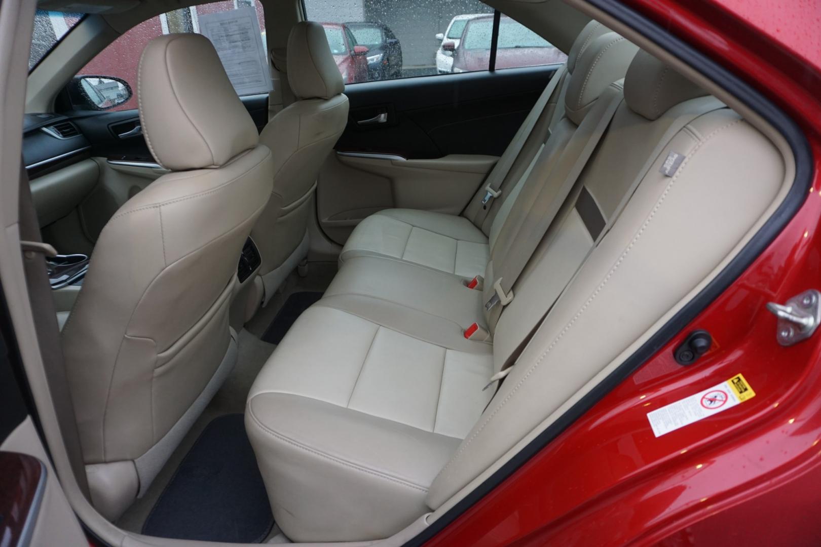 2014 Barcelona Red Metallic /Black/Ash 2-Tone TOYOTA CAMRY XLE (4T1BK1FK2EU) with an 3.5L V-6 DOHC engine, located at 312 Centre Ave, Schuylkill Haven, PA, 17972, (570) 593-5278, 40.638130, -76.177383- Photo#36