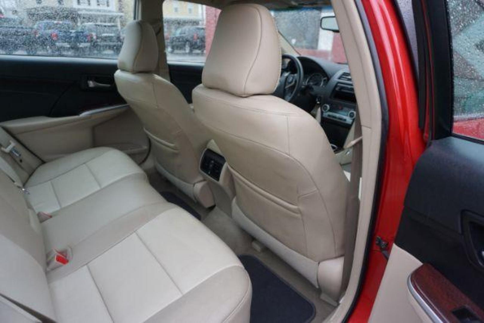 2014 Barcelona Red Metallic /Black/Ash 2-Tone TOYOTA CAMRY XLE (4T1BK1FK2EU) with an 3.5L V-6 DOHC engine, located at 312 Centre Ave, Schuylkill Haven, PA, 17972, (570) 593-5278, 40.638130, -76.177383- Photo#84