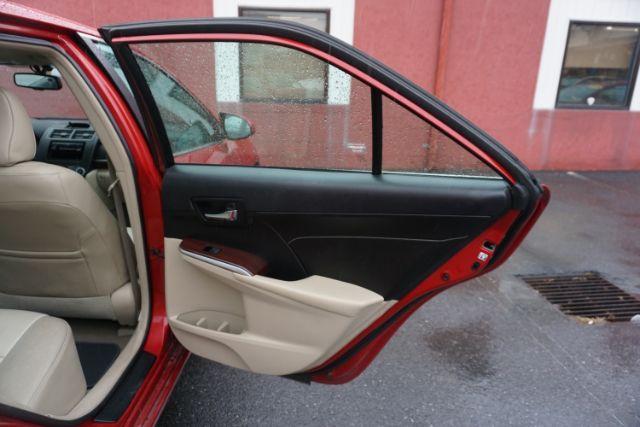 2014 Barcelona Red Metallic /Black/Ash 2-Tone Toyota Camry SE V6 | XLE V6 (4T1BK1FK2EU) with an 3.5L V-6 DOHC engine, located at 312 Centre Ave, Schuylkill Haven, PA, 17972, (570) 593-5278, 40.638130, -76.177383 - Photo#46