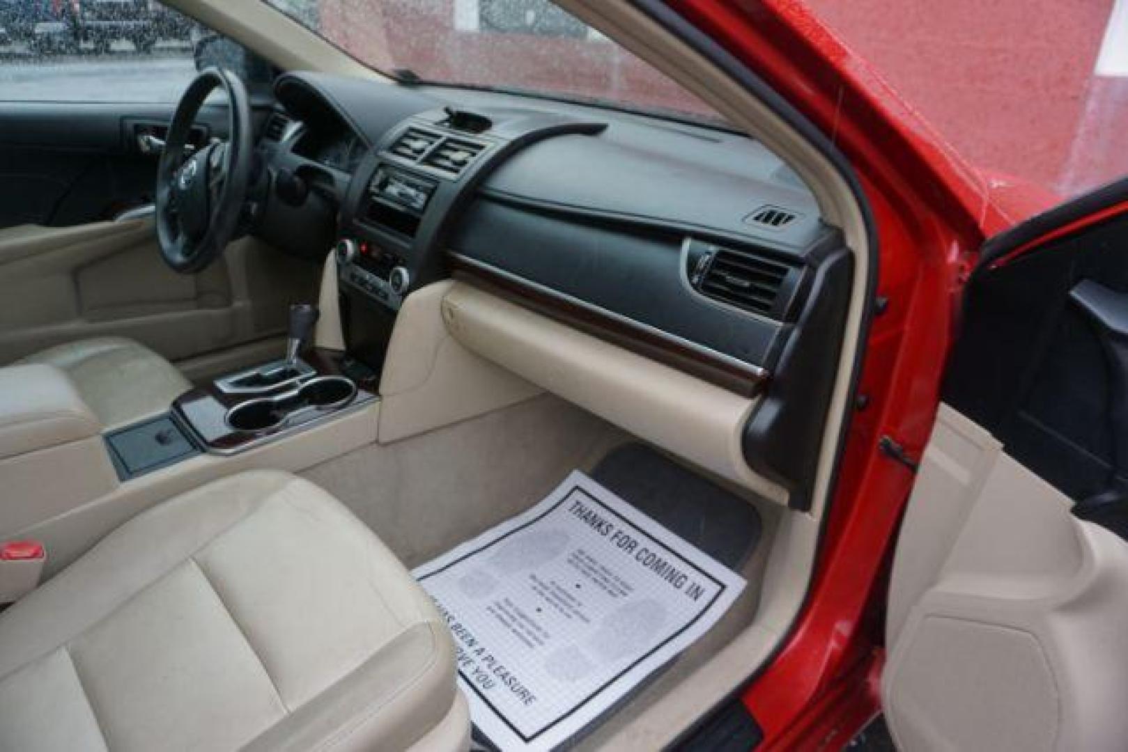 2014 Barcelona Red Metallic /Black/Ash 2-Tone TOYOTA CAMRY XLE (4T1BK1FK2EU) with an 3.5L V-6 DOHC engine, located at 312 Centre Ave, Schuylkill Haven, PA, 17972, (570) 593-5278, 40.638130, -76.177383- Photo#87