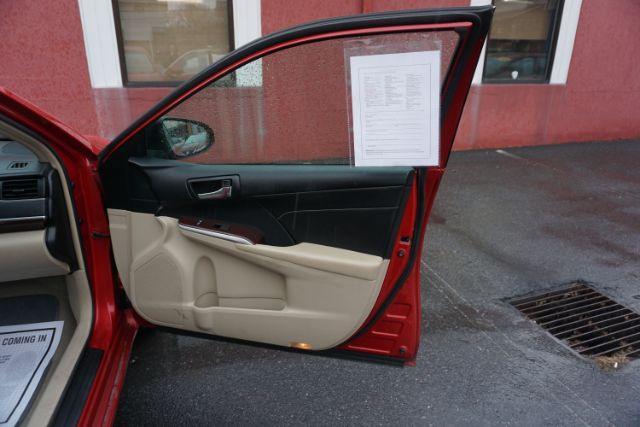 2014 Barcelona Red Metallic /Black/Ash 2-Tone Toyota Camry SE V6 | XLE V6 (4T1BK1FK2EU) with an 3.5L V-6 DOHC engine, located at 312 Centre Ave, Schuylkill Haven, PA, 17972, (570) 593-5278, 40.638130, -76.177383 - Photo#50