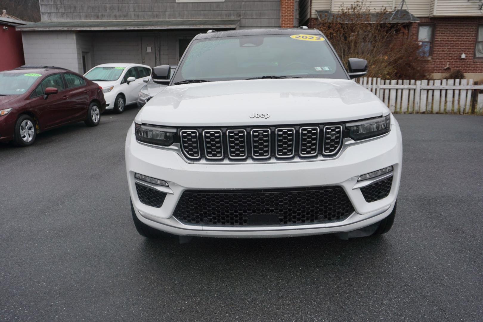 2022 Bright White Clearcoat /Tupelo/Black JEEP GRAND CHEROKEE SUMMIT RESERVE (1C4RJHET6N8) , located at 312 Centre Ave, Schuylkill Haven, PA, 17972, (570) 593-5278, 40.638130, -76.177383 - Photo#22