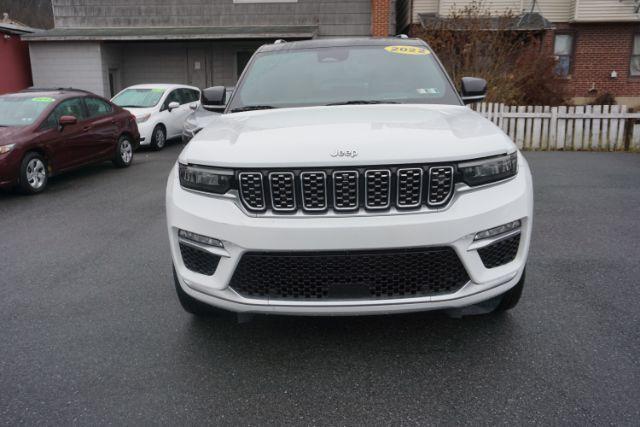 2022 Bright White Clearcoat /Tupelo/Black Jeep Grand Cherokee Summit Reserve 4x4 (1C4RJHET6N8) , located at 312 Centre Ave, Schuylkill Haven, PA, 17972, (570) 593-5278, 40.638130, -76.177383 - Photo#22
