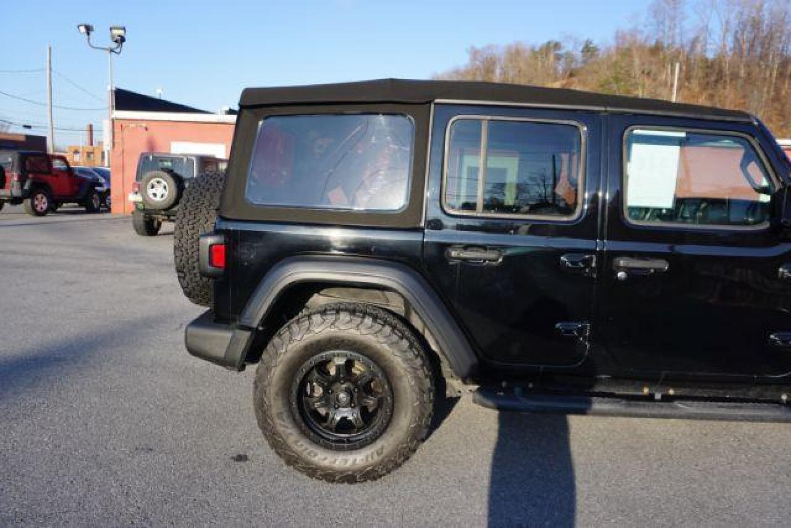 2018 BLACK CLEARCOAT JEEP WRANGLER UNLIMITED SPORT S (1C4HJXDG3JW) with an 3.6L V6 F DOHC 24V engine, AUTOMATIC transmission, located at 312 Centre Ave, Schuylkill Haven, PA, 17972, (570) 593-5278, 40.638130, -76.177383- Photo#54
