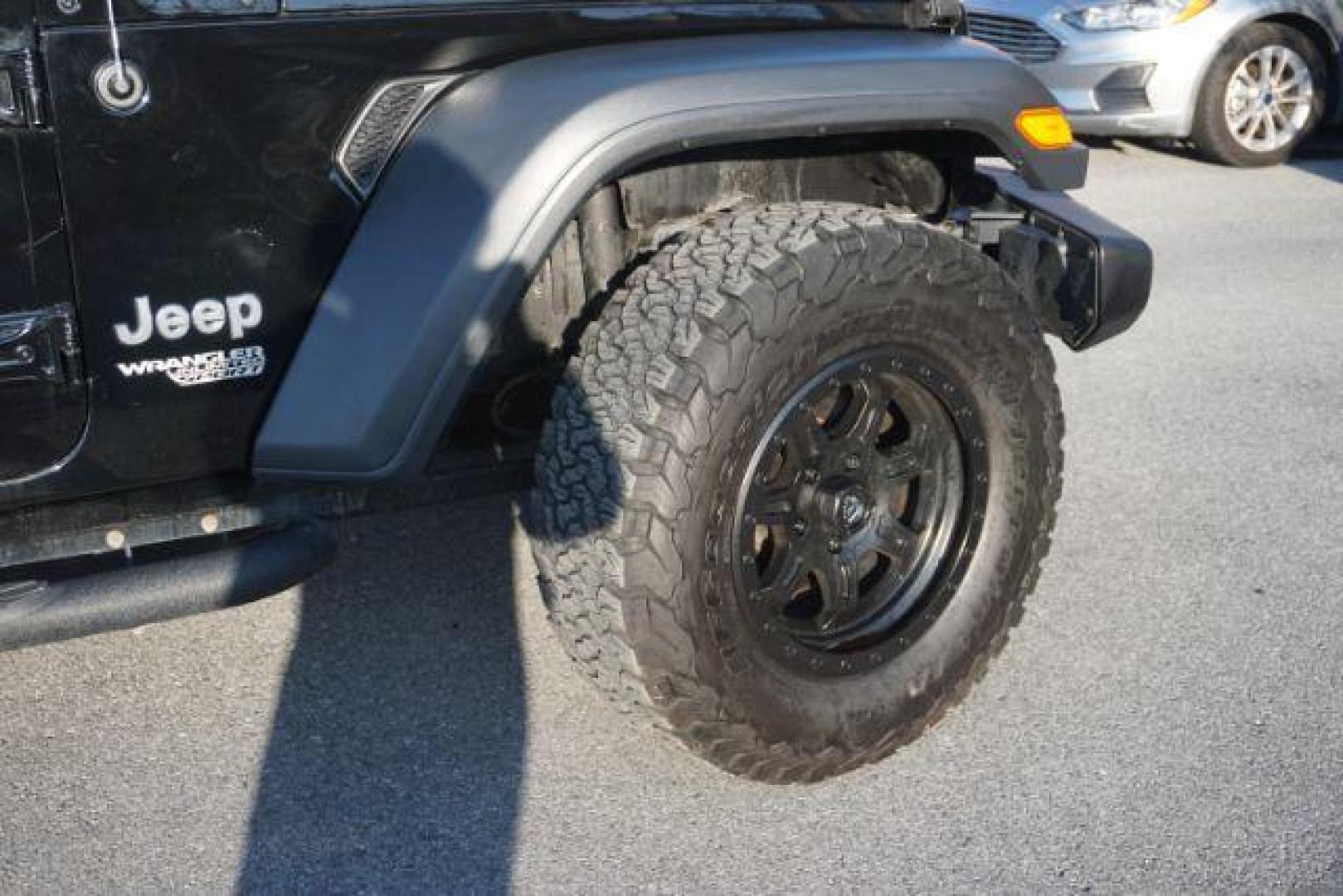2018 BLACK CLEARCOAT JEEP WRANGLER UNLIMITED SPORT S (1C4HJXDG3JW) with an 3.6L V6 F DOHC 24V engine, AUTOMATIC transmission, located at 312 Centre Ave, Schuylkill Haven, PA, 17972, (570) 593-5278, 40.638130, -76.177383- Photo#61