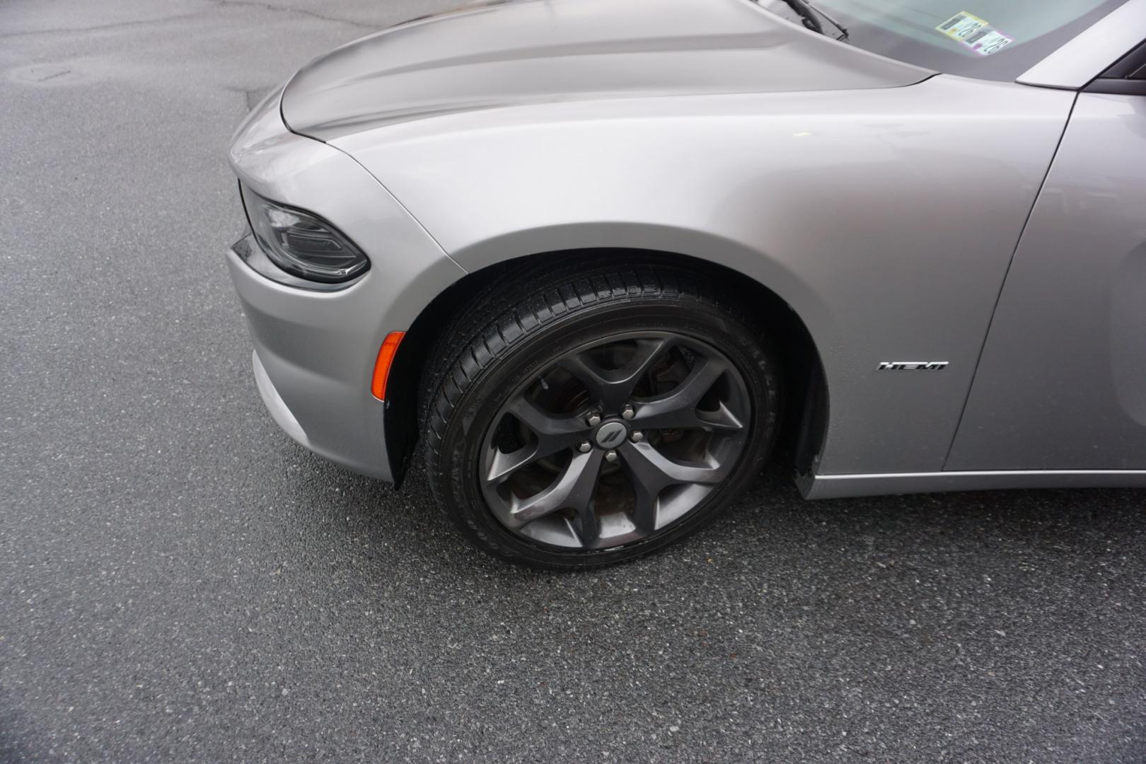 2018 Maximum Steel Metallic Clearcoat /Black DODGE CHARGER R/T (2C3CDXCT2JH) with an HEMI 5.7L V-8 regular unleaded engine, located at 312 Centre Ave, Schuylkill Haven, PA, 17972, (570) 593-5278, 40.638130, -76.177383 - Photo#6