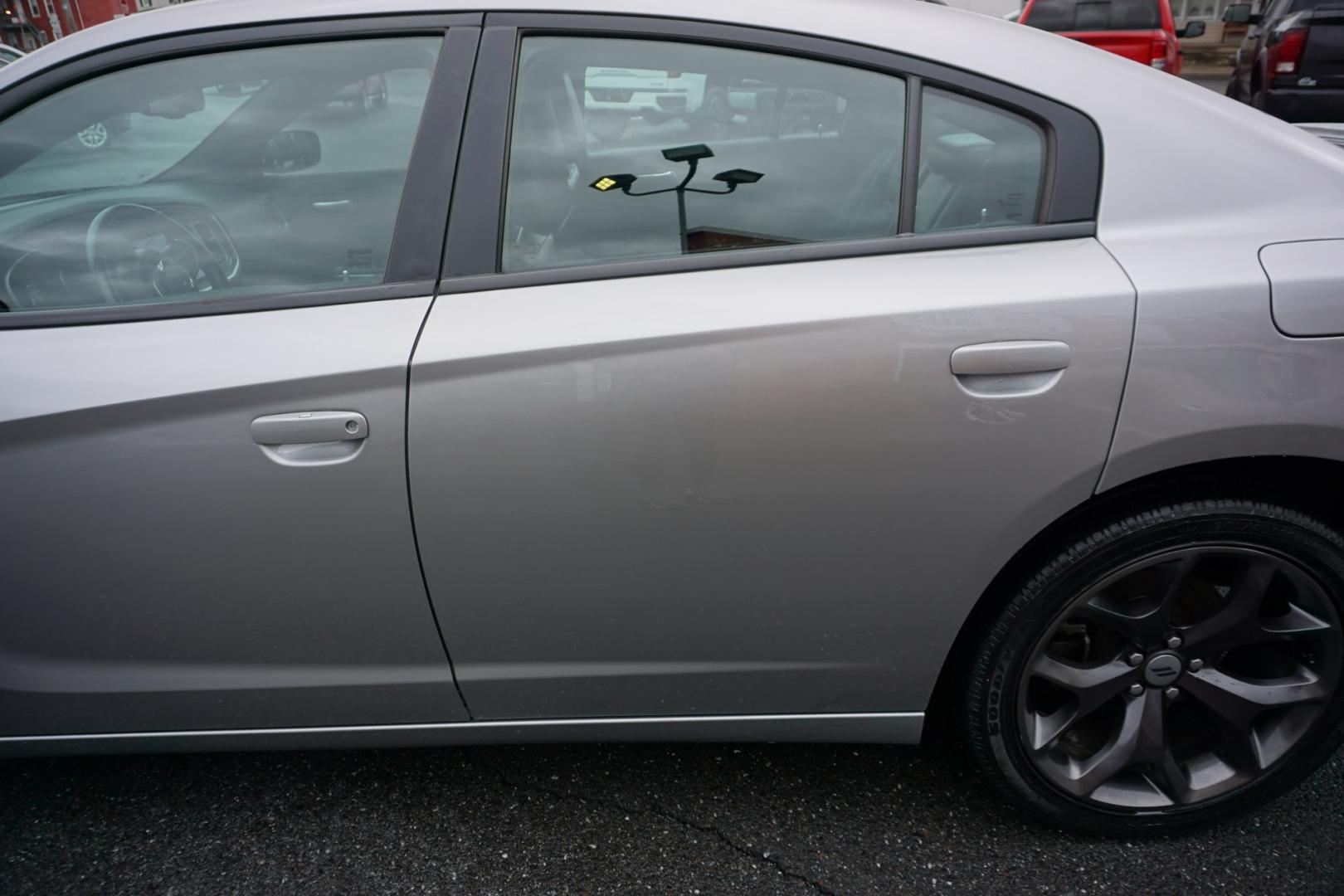 2018 Maximum Steel Metallic Clearcoat /Black DODGE CHARGER R/T (2C3CDXCT2JH) with an HEMI 5.7L V-8 regular unleaded engine, located at 312 Centre Ave, Schuylkill Haven, PA, 17972, (570) 593-5278, 40.638130, -76.177383 - Photo#8
