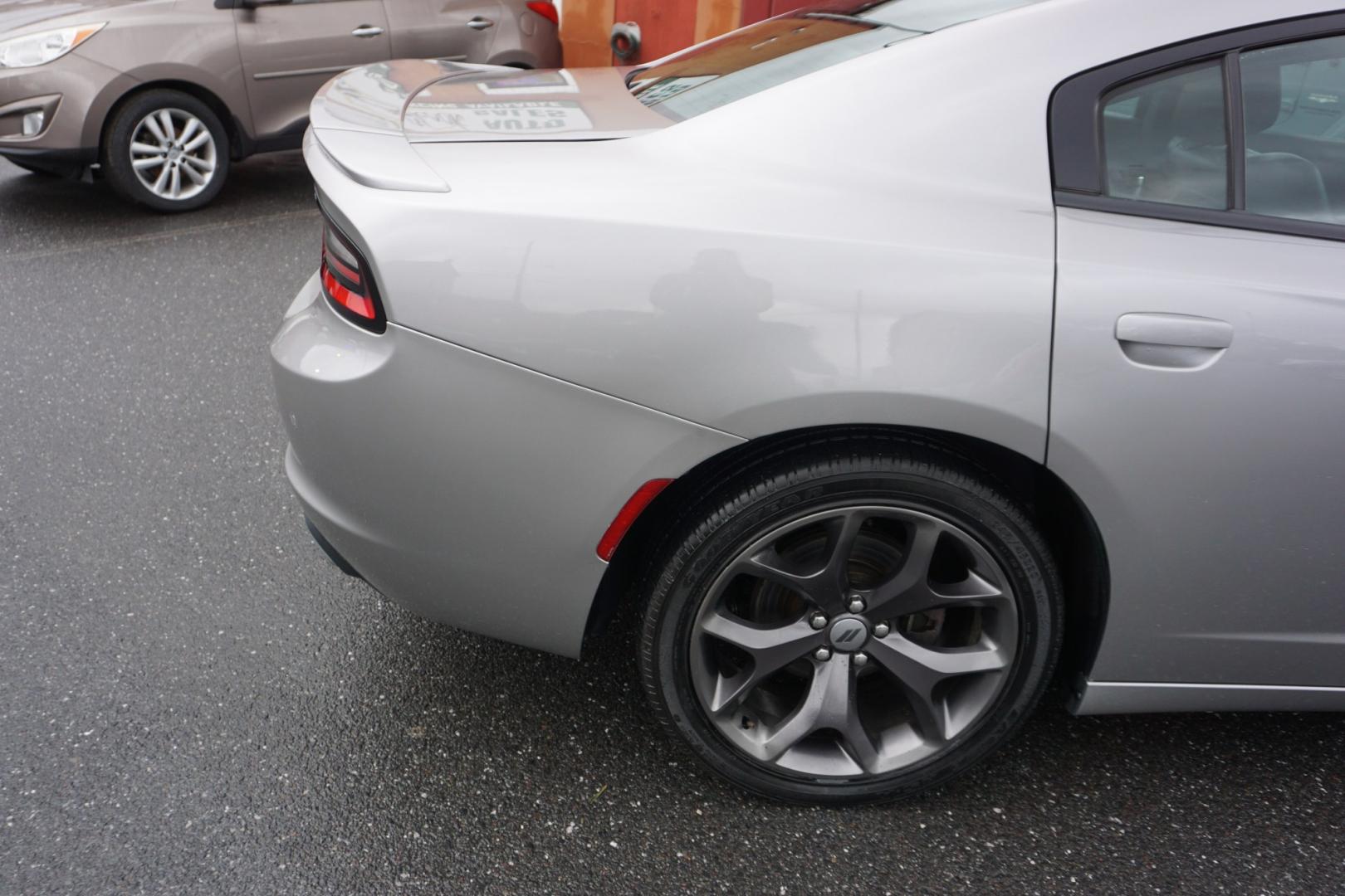 2018 Maximum Steel Metallic Clearcoat /Black DODGE CHARGER R/T (2C3CDXCT2JH) with an HEMI 5.7L V-8 regular unleaded engine, located at 312 Centre Ave, Schuylkill Haven, PA, 17972, (570) 593-5278, 40.638130, -76.177383 - Photo#14
