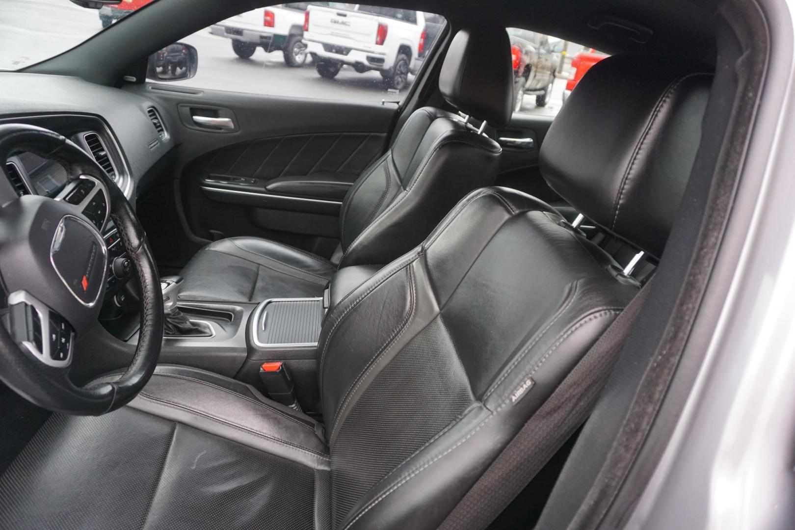 2018 Maximum Steel Metallic Clearcoat /Black DODGE CHARGER R/T (2C3CDXCT2JH) with an HEMI 5.7L V-8 regular unleaded engine, located at 312 Centre Ave, Schuylkill Haven, PA, 17972, (570) 593-5278, 40.638130, -76.177383 - Photo#19