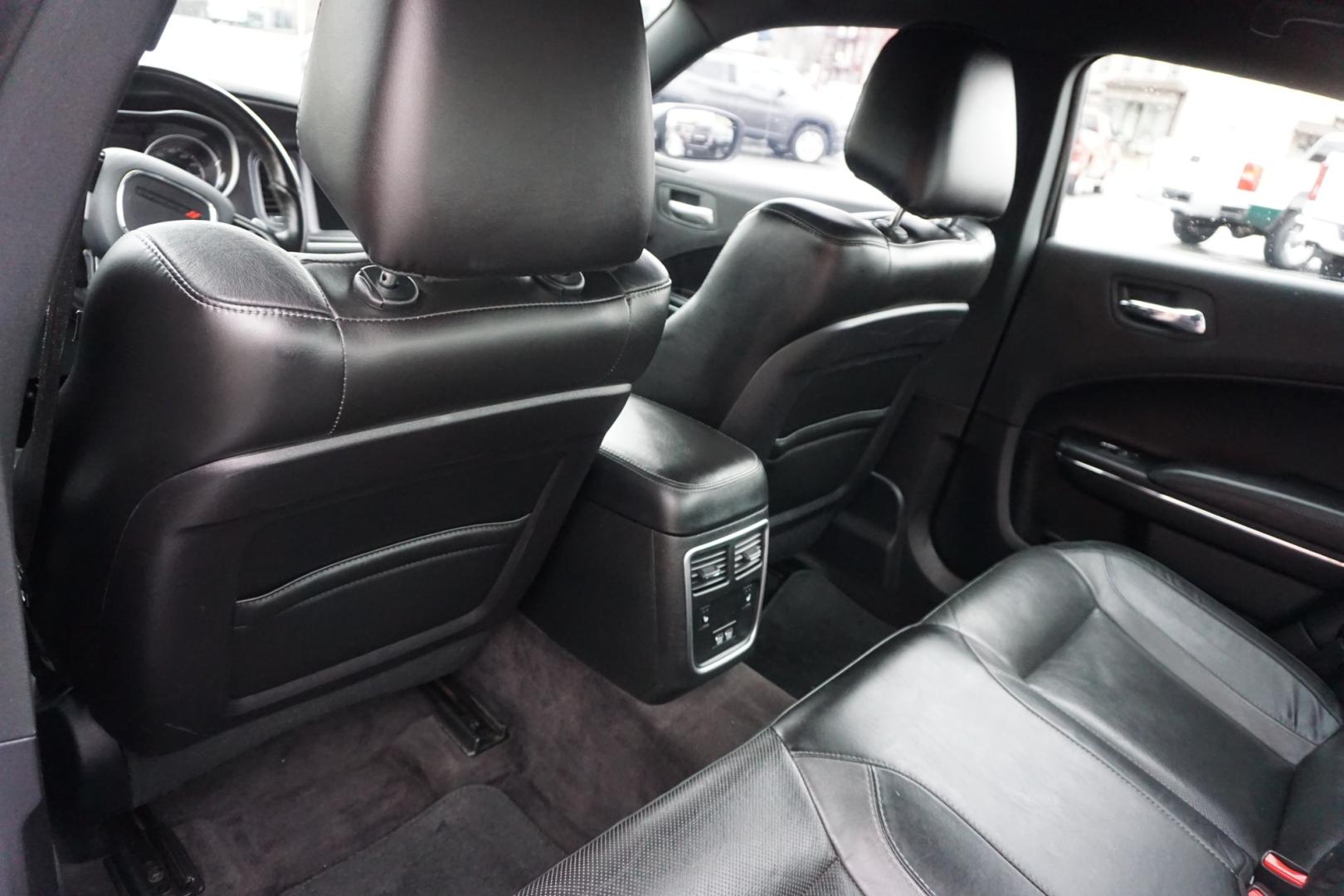 2018 Maximum Steel Metallic Clearcoat /Black DODGE CHARGER R/T (2C3CDXCT2JH) with an HEMI 5.7L V-8 regular unleaded engine, located at 312 Centre Ave, Schuylkill Haven, PA, 17972, (570) 593-5278, 40.638130, -76.177383 - Photo#26