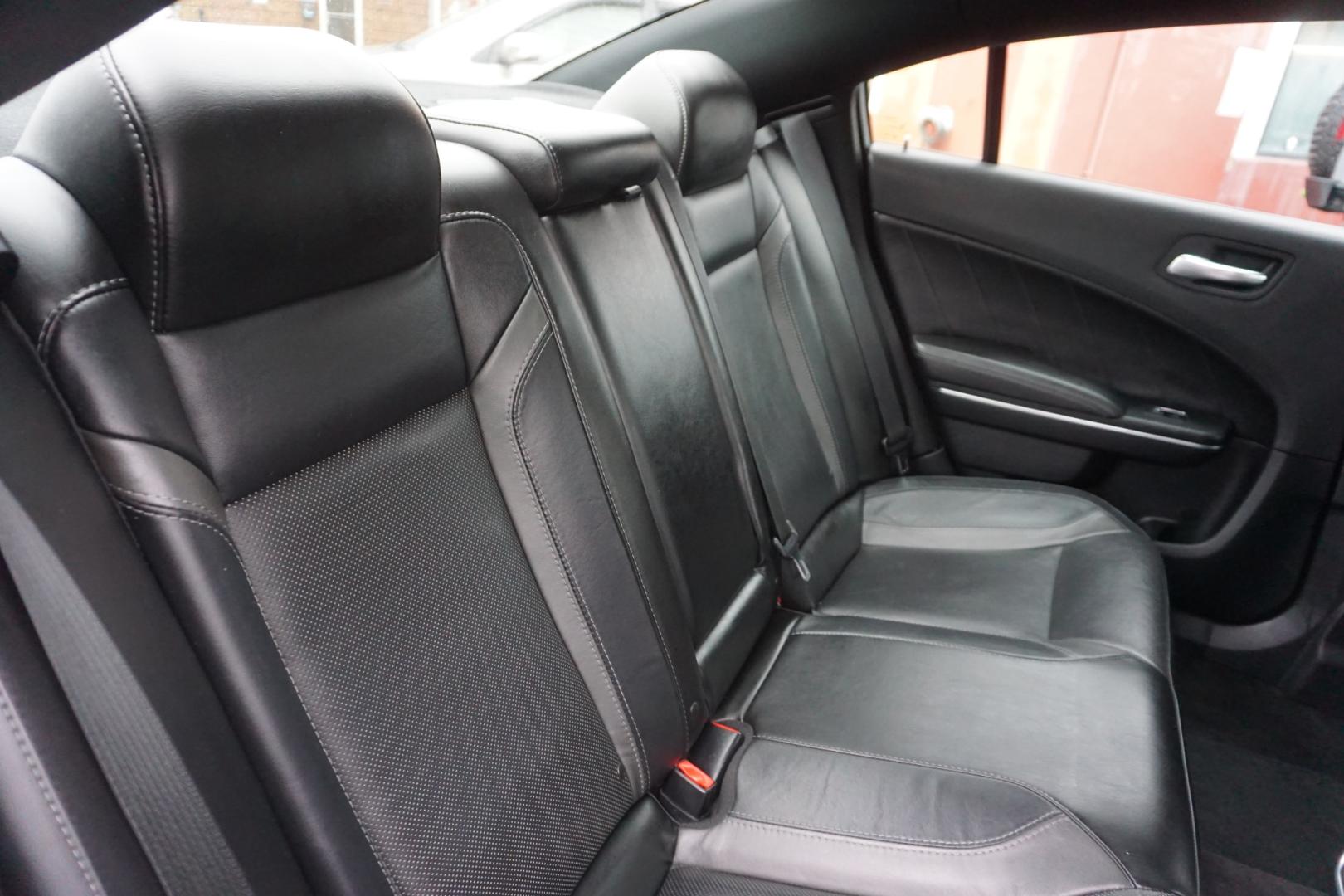 2018 Maximum Steel Metallic Clearcoat /Black DODGE CHARGER R/T (2C3CDXCT2JH) with an HEMI 5.7L V-8 regular unleaded engine, located at 312 Centre Ave, Schuylkill Haven, PA, 17972, (570) 593-5278, 40.638130, -76.177383 - Photo#33
