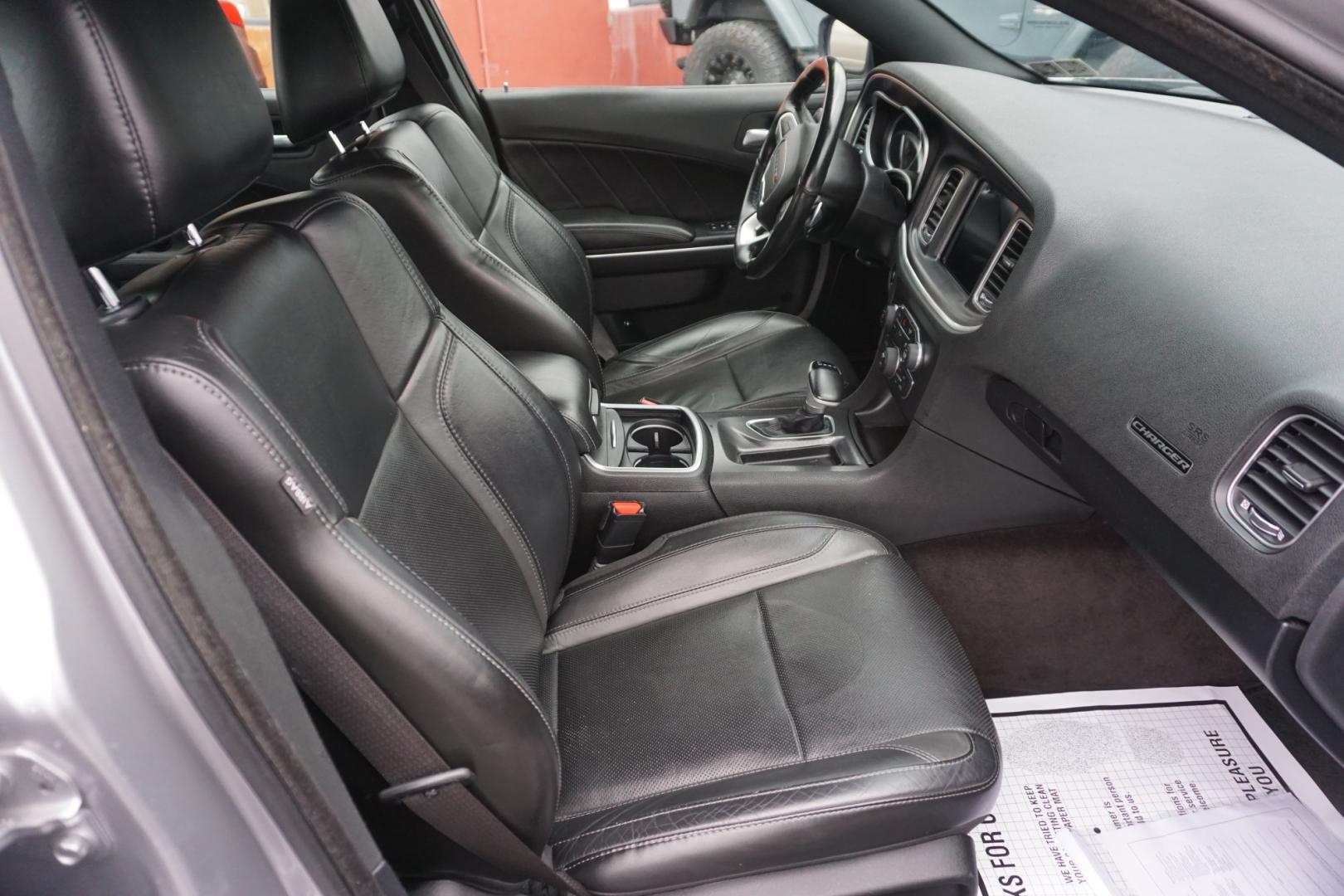 2018 Maximum Steel Metallic Clearcoat /Black DODGE CHARGER R/T (2C3CDXCT2JH) with an HEMI 5.7L V-8 regular unleaded engine, located at 312 Centre Ave, Schuylkill Haven, PA, 17972, (570) 593-5278, 40.638130, -76.177383 - Photo#38