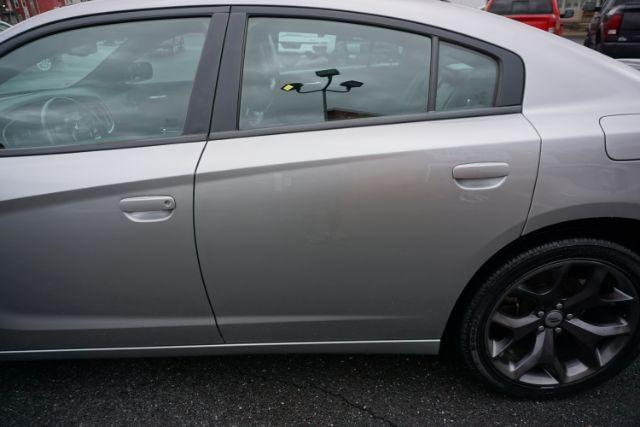2018 Maximum Steel Metallic Clearcoat /Black Dodge Charger R/T RWD (2C3CDXCT2JH) with an HEMI 5.7L V-8 regular unleaded engine, located at 312 Centre Ave, Schuylkill Haven, PA, 17972, (570) 593-5278, 40.638130, -76.177383 - Photo#8
