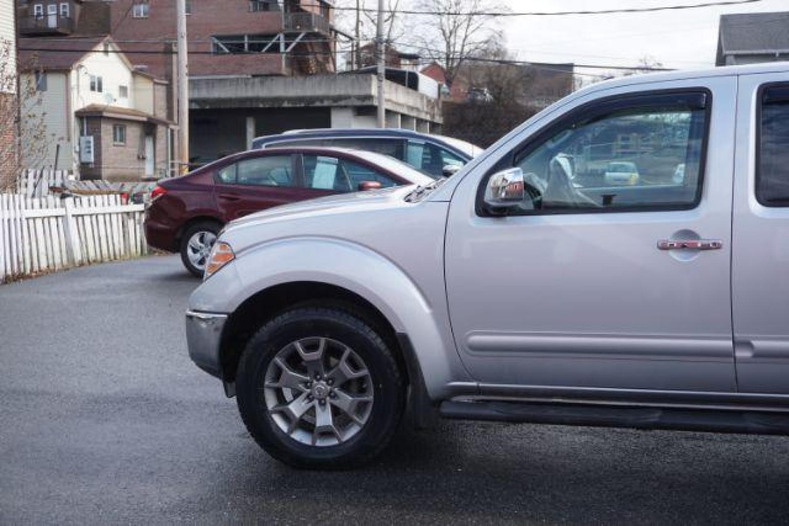 2019 Brilliant Silver Metallic /Steel Nissan Frontier SL (1N6AD0EV4KN) with an VQ 4L V-6 DOHC engine, located at 312 Centre Ave, Schuylkill Haven, PA, 17972, (570) 593-5278, 40.638130, -76.177383 - Photo#1
