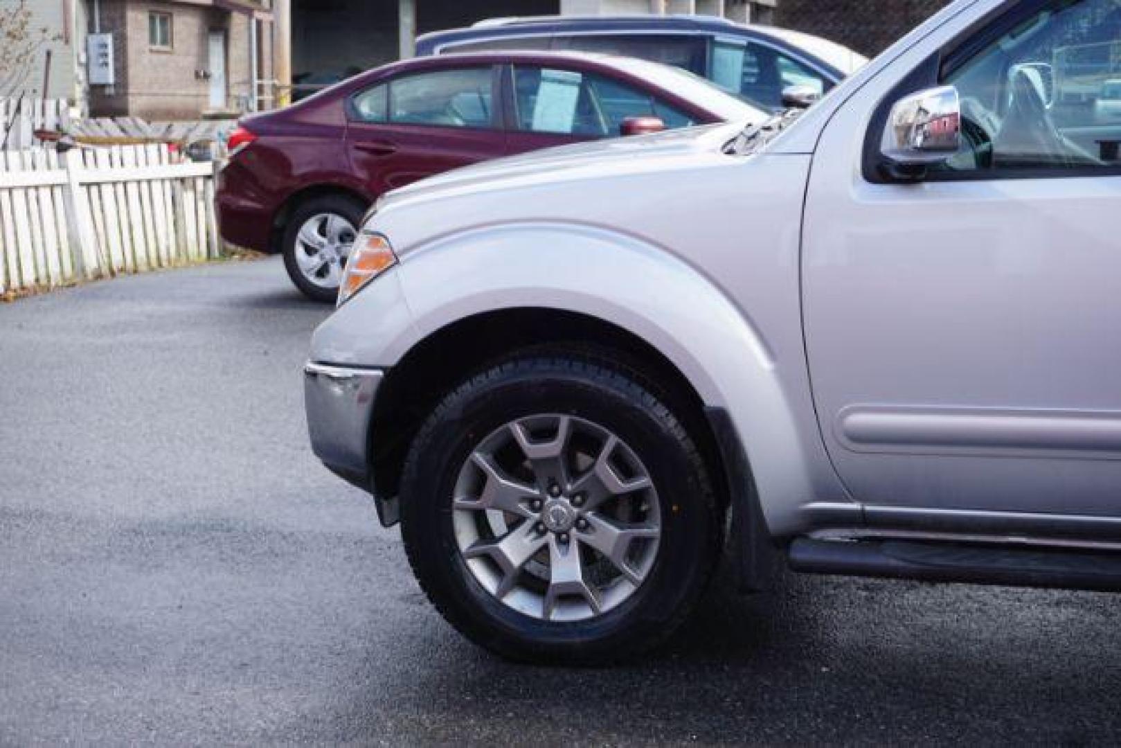 2019 Brilliant Silver Metallic /Steel Nissan Frontier SL (1N6AD0EV4KN) with an VQ 4L V-6 DOHC engine, located at 312 Centre Ave, Schuylkill Haven, PA, 17972, (570) 593-5278, 40.638130, -76.177383 - Photo#2