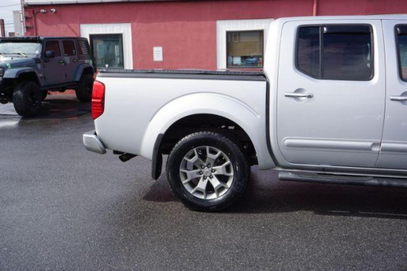 2019 Brilliant Silver Metallic /Steel Nissan Frontier SL (1N6AD0EV4KN) with an VQ 4L V-6 DOHC engine, located at 312 Centre Ave, Schuylkill Haven, PA, 17972, (570) 593-5278, 40.638130, -76.177383 - Photo#16