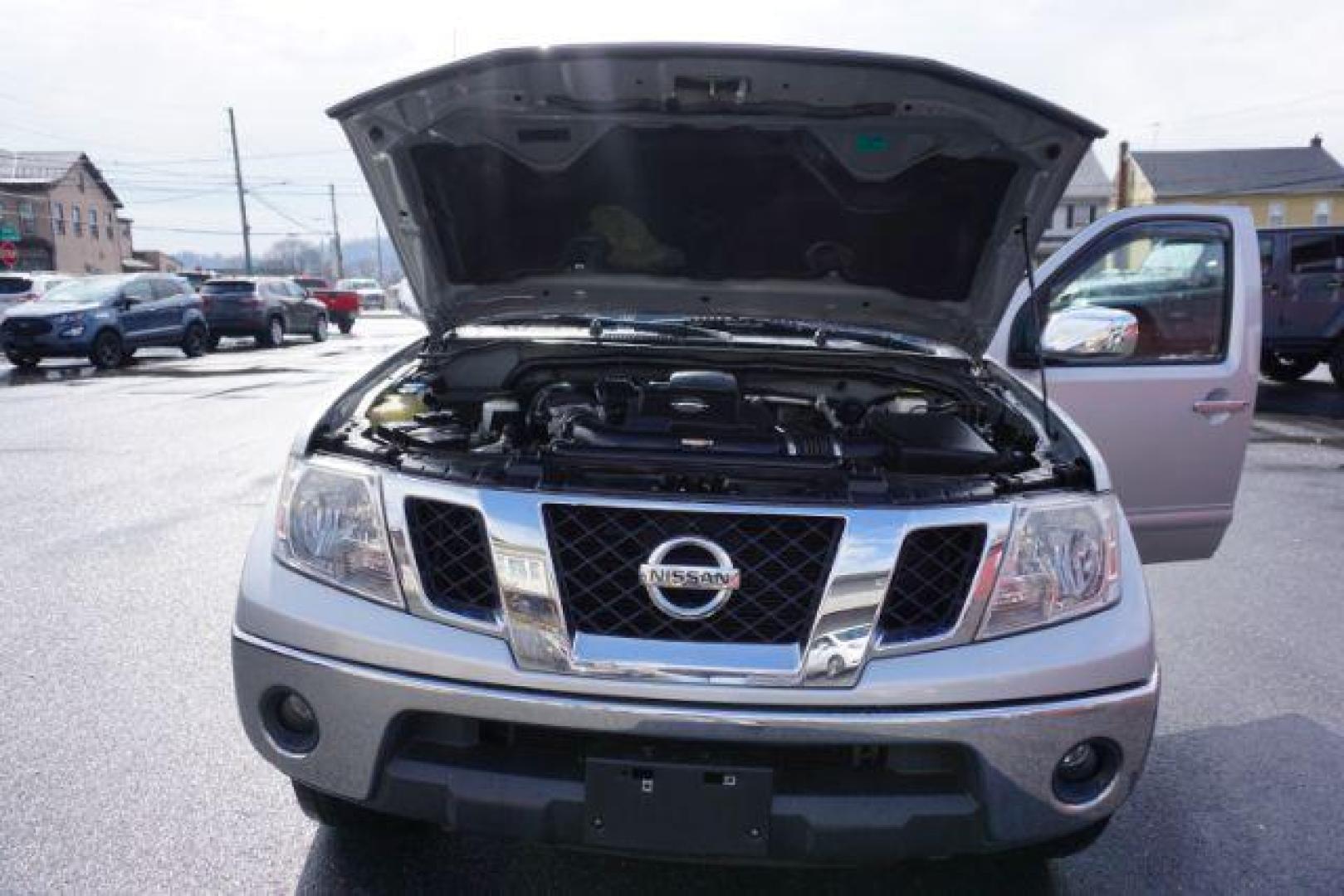 2019 Brilliant Silver Metallic /Steel Nissan Frontier SL (1N6AD0EV4KN) with an VQ 4L V-6 DOHC engine, located at 312 Centre Ave, Schuylkill Haven, PA, 17972, (570) 593-5278, 40.638130, -76.177383 - Photo#26
