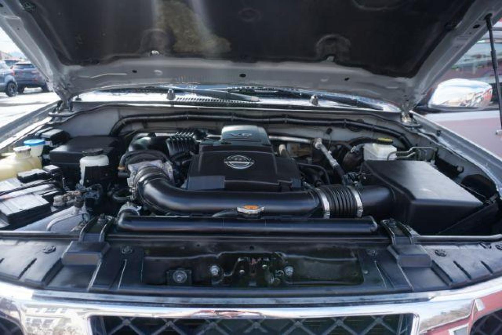 2019 Brilliant Silver Metallic /Steel Nissan Frontier SL (1N6AD0EV4KN) with an VQ 4L V-6 DOHC engine, located at 312 Centre Ave, Schuylkill Haven, PA, 17972, (570) 593-5278, 40.638130, -76.177383 - Photo#27