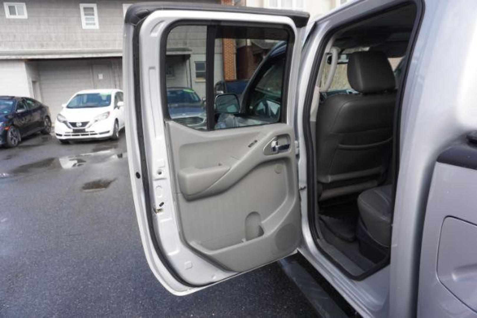 2019 Brilliant Silver Metallic /Steel Nissan Frontier SL (1N6AD0EV4KN) with an VQ 4L V-6 DOHC engine, located at 312 Centre Ave, Schuylkill Haven, PA, 17972, (570) 593-5278, 40.638130, -76.177383 - Photo#42