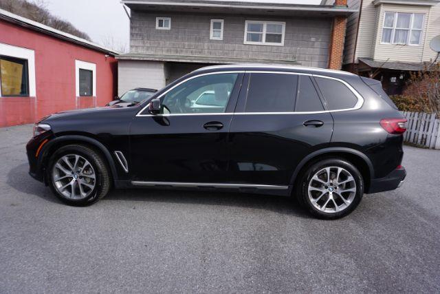 photo of 2022 BMW X5 xDrive40i