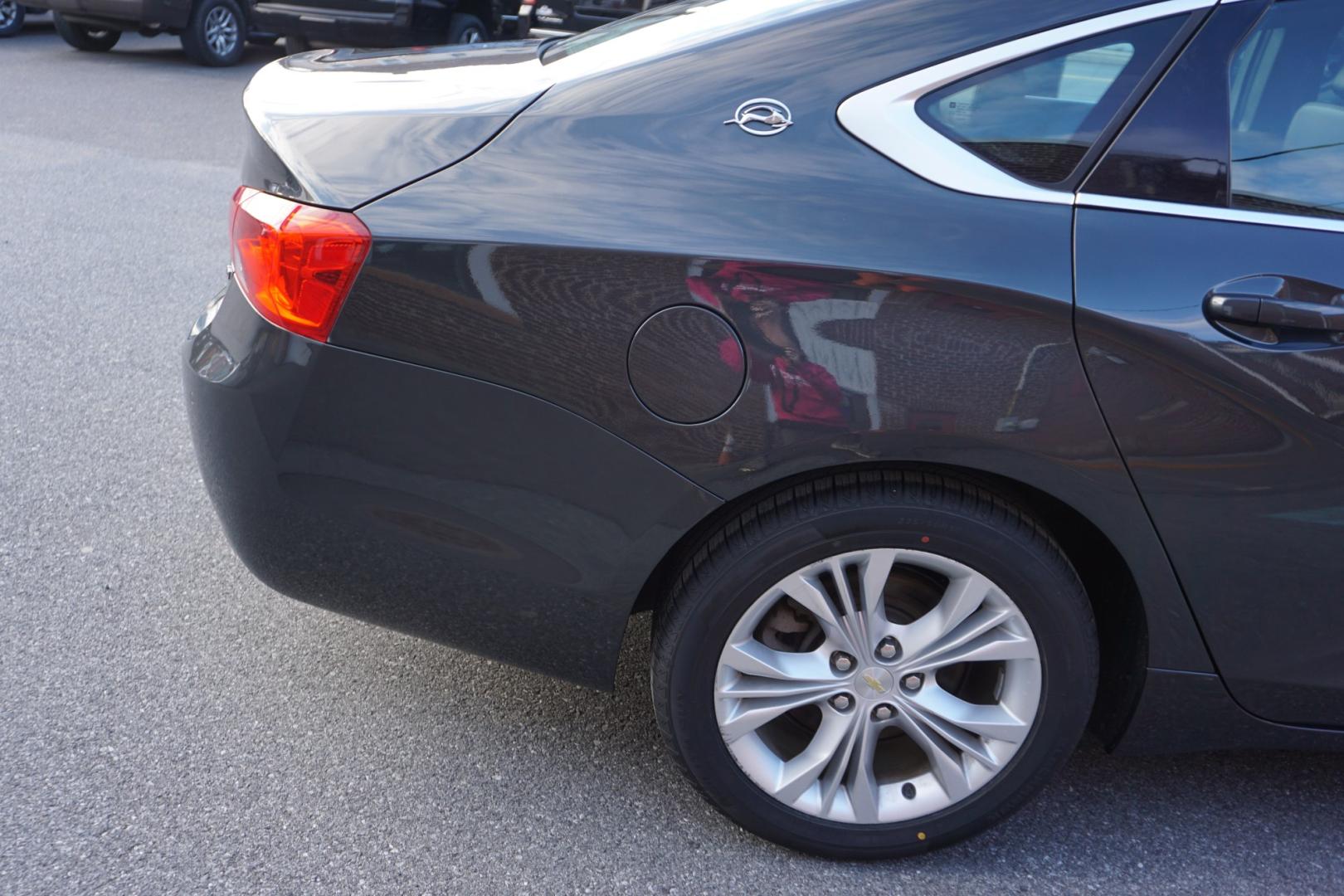 2015 Ashen Gray Metallic /Jet Black CHEVROLET IMPALA LT (2G1115SL2F9) with an ECOTEC 2.5L I-4 gasoline direct injection engine, located at 312 Centre Ave, Schuylkill Haven, PA, 17972, (570) 593-5278, 40.638130, -76.177383 - Photo#11