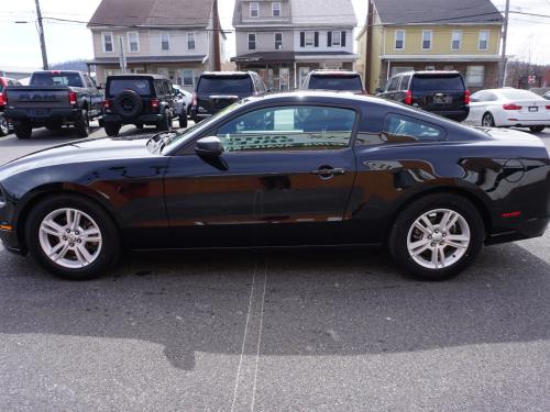 2014 Ford Mustang V6 | V6 Premium