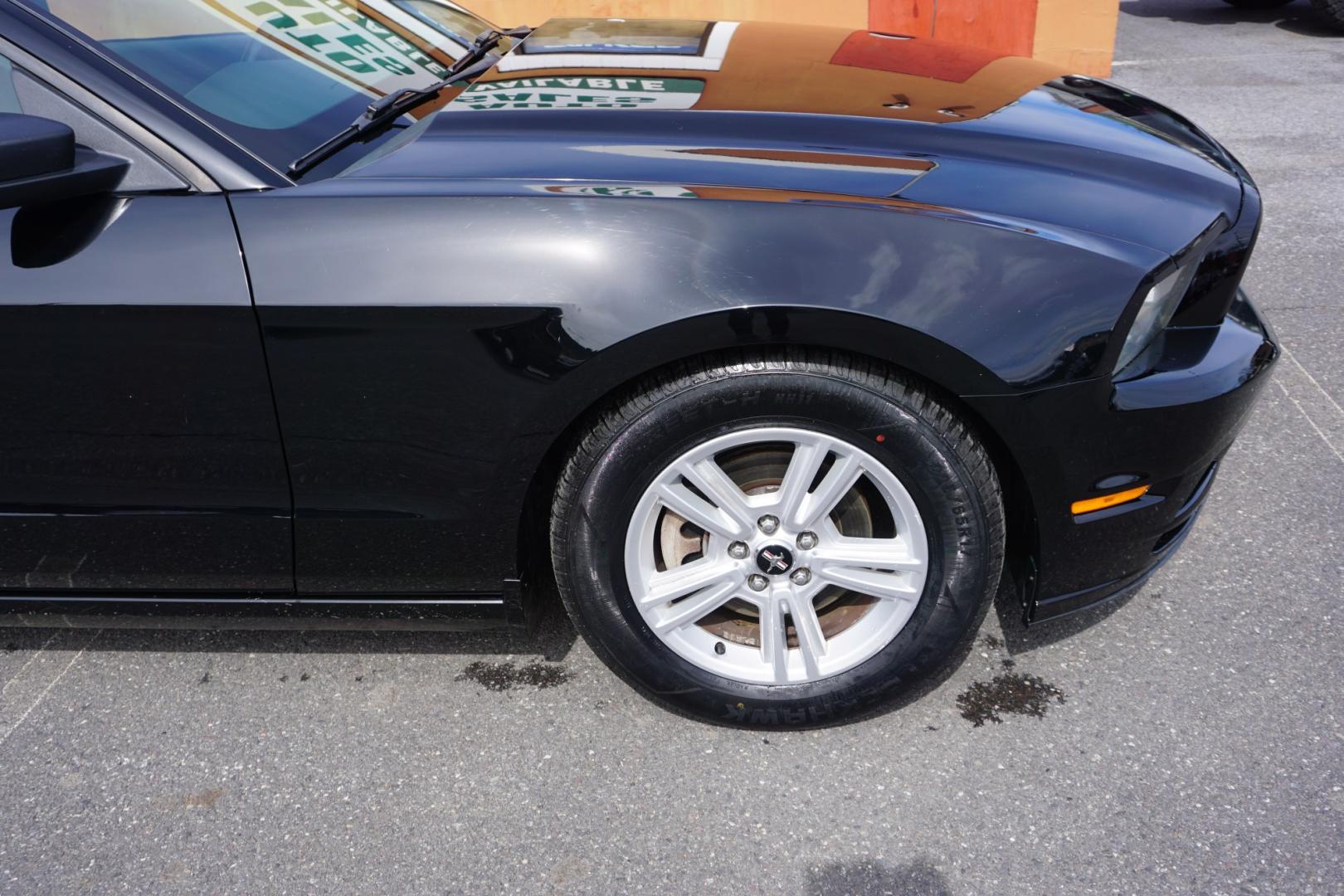 2014 Black /Charcoal Black FORD MUSTANG V6 (1ZVBP8AM1E5) with an 3.7L V-6 DOHC engine, located at 312 Centre Ave, Schuylkill Haven, PA, 17972, (570) 593-5278, 40.638130, -76.177383- Photo#13