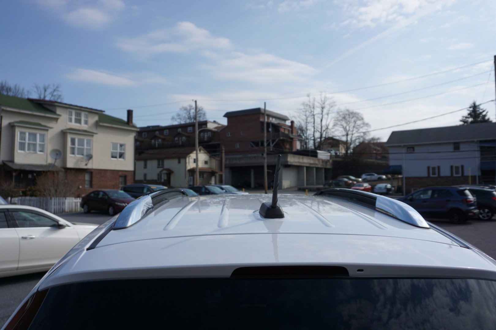 2017 White Frost Tricoat /Ebony w/Ebony Accents BUICK ENCLAVE LEATHER (5GAKVBKD2HJ) with an 3.6L V-6 gasoline direct injection engine, located at 312 Centre Ave, Schuylkill Haven, PA, 17972, (570) 593-5278, 40.638130, -76.177383 - Photo#8