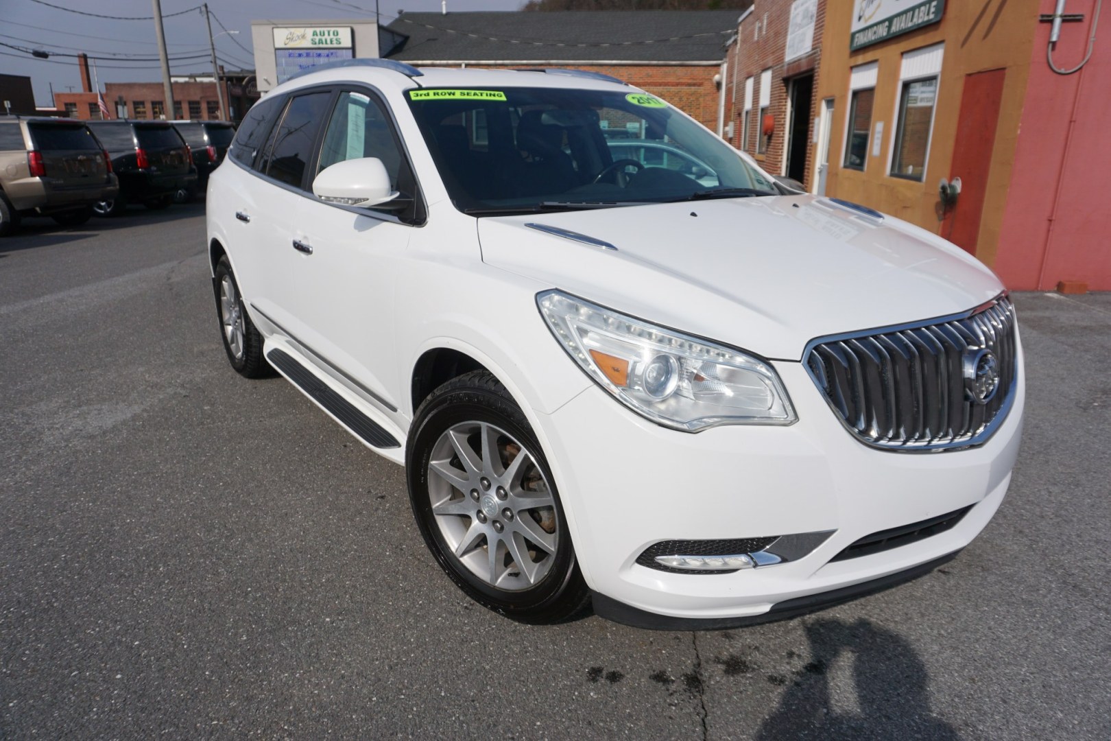 2017 White Frost Tricoat /Ebony w/Ebony Accents BUICK ENCLAVE LEATHER (5GAKVBKD2HJ) with an 3.6L V-6 gasoline direct injection engine, located at 312 Centre Ave, Schuylkill Haven, PA, 17972, (570) 593-5278, 40.638130, -76.177383 - Photo#14