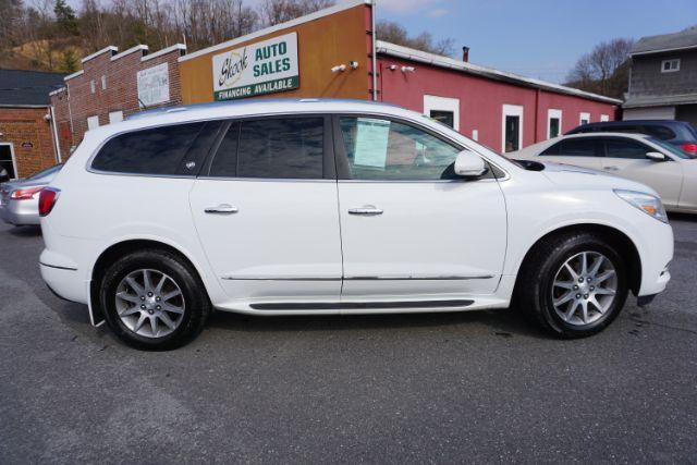 2017 White Frost Tricoat /Ebony w/Ebony Accents Buick Enclave Leather (5GAKVBKD2HJ) with an 3.6L V-6 gasoline direct injection engine, located at 312 Centre Ave, Schuylkill Haven, PA, 17972, (570) 593-5278, 40.638130, -76.177383 - Photo#9