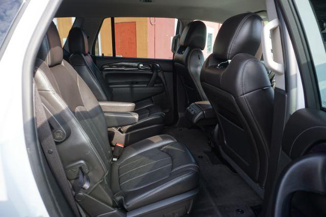 2017 White Frost Tricoat /Ebony w/Ebony Accents Buick Enclave Leather (5GAKVBKD2HJ) with an 3.6L V-6 gasoline direct injection engine, located at 312 Centre Ave, Schuylkill Haven, PA, 17972, (570) 593-5278, 40.638130, -76.177383 - Photo#40