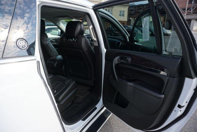 2017 White Frost Tricoat /Ebony w/Ebony Accents Buick Enclave Leather (5GAKVBKD2HJ) with an 3.6L V-6 gasoline direct injection engine, located at 312 Centre Ave, Schuylkill Haven, PA, 17972, (570) 593-5278, 40.638130, -76.177383 - Photo#41