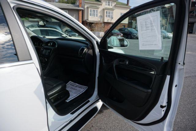 2017 White Frost Tricoat /Ebony w/Ebony Accents Buick Enclave Leather (5GAKVBKD2HJ) with an 3.6L V-6 gasoline direct injection engine, located at 312 Centre Ave, Schuylkill Haven, PA, 17972, (570) 593-5278, 40.638130, -76.177383 - Photo#46