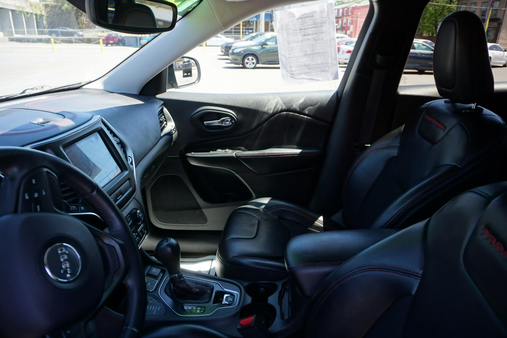 2019 Sting-Gray Clearcoat /Black JEEP CHEROKEE TRAILHAWK (1C4PJMBX4KD) , located at 312 Centre Ave, Schuylkill Haven, PA, 17972, (570) 593-5278, 40.638130, -76.177383 - Photo#17
