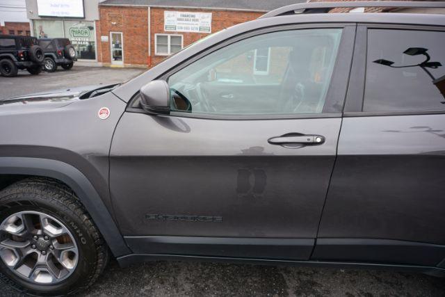 2019 Sting-Gray Clearcoat /Black JEEP CHEROKEE TRAILHAWK (1C4PJMBX4KD) , located at 312 Centre Ave, Schuylkill Haven, PA, 17972, (570) 593-5278, 40.638130, -76.177383 - Photo#44