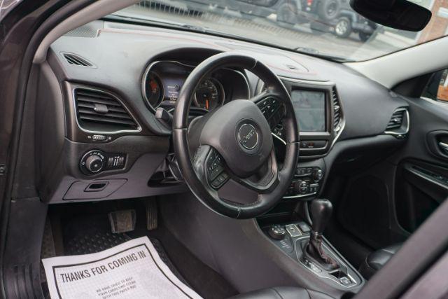 2019 Sting-Gray Clearcoat /Black JEEP CHEROKEE TRAILHAWK (1C4PJMBX4KD) , located at 312 Centre Ave, Schuylkill Haven, PA, 17972, (570) 593-5278, 40.638130, -76.177383 - Photo#60